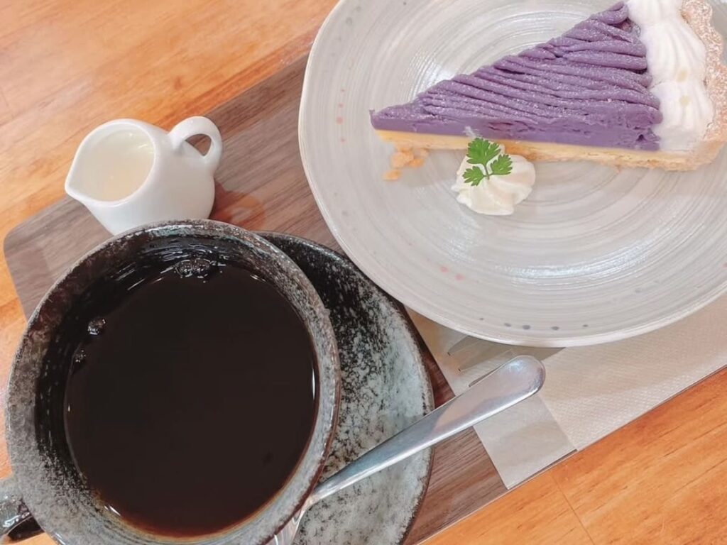 よつばカフェ　ケーキ